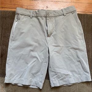 Vineyard Vines Light Gray Flat Front Shorts